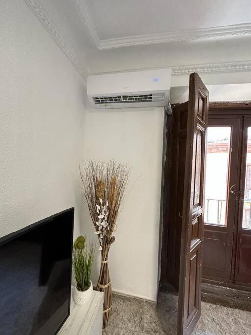 Economico Piso En Madrid Centro Apartment Bagian luar foto